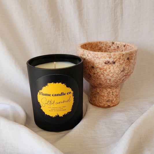 Salted caramel soy candle  |  300 grams  |  40+ hrs